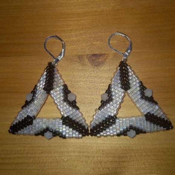 Geometric Triangle Beaded Earrings w/ 925‑Silver D‑Shape Hooks - Picture 5 of 5